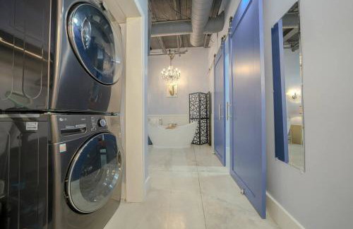 Ground Floor Waterfront on The Rez in Madison - Foto 10