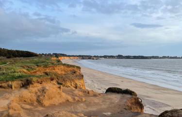KerDesAmis - Tolles Ferienhaus in Strandnähe mit Sonnenterrasse, Boulebahn und großem Garten - Foto 39