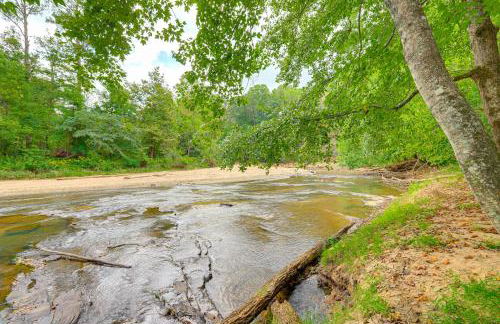 McDonough Escape with Private Hot Tub and Game Room! - Foto 35