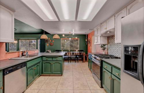 Yosemite & Bass Lake 3 Acres, Pool, Game Room, Stunning Views - Foto 29