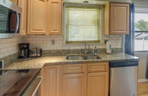 Spacious Clinton Home with Patio 12 Mi to Capitol! - Foto 9