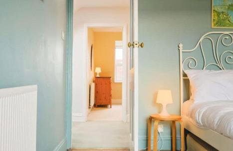 Penthouse Apartment with Impressive Views Sleeps 2 to 8 - Foto 18