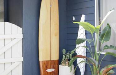 NEW Luxury Coastal Cottage w Pool Jupiter FL - Photo 12