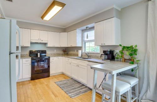 3 Mi to Riverwalk Pet-Friendly Home with Yard! - Foto 8