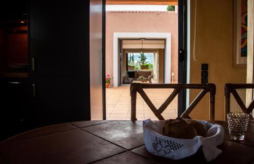 Villa Rosa with private pool, Athens Riviera - Foto 21