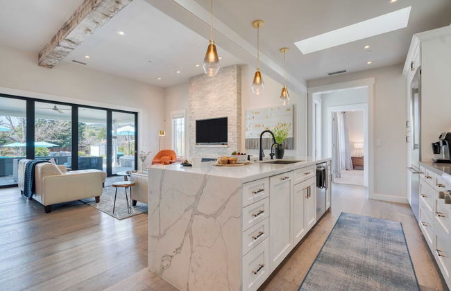 Luxe, Pool, Spa, Fire Pit, Game Room, Piano Sonoma Pool Retreat by Avantstay - Foto 15