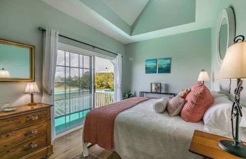 Seaside Bungalow With Million Dollar Views - Foto 27