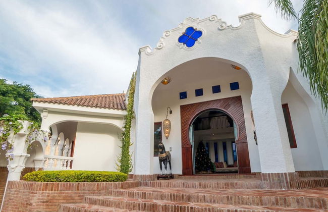 5-star Villa for Rent in Moroccan-style at Casa de Campo - Large Pool Jacuzzi Staff - Photo 23