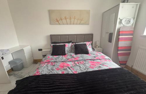 Sindhu Luxury Bungalow - Photo 27