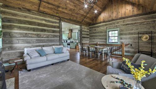 Bross Brothers Cabin with Wraparound Porch! - Foto 1