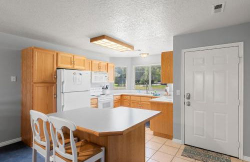 Tennis Building Condo #310 - Foto 2