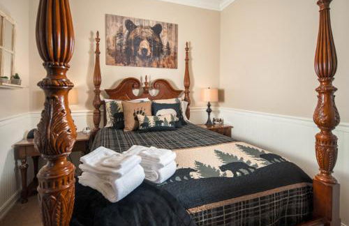 Mountain Retreat with Hot Tub, Game Room and Views - Foto 45