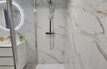 Apartamentos en el centro - Plaza de Amboage - WIFI - Foto 49