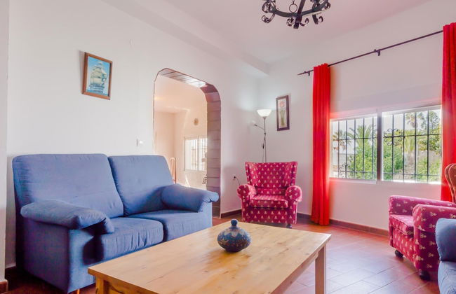 Calma Holiday Home 22606 - Photo 9