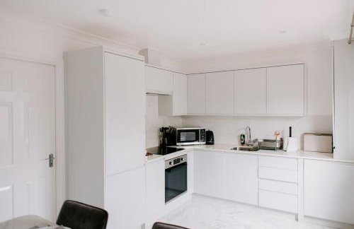 Badger Lane - 3 Bedroom House, parking and garden! - Foto 26