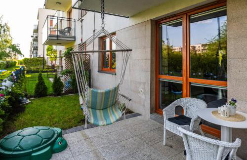 Rodzinny relaks z ogrodem i garażem - Foto 3