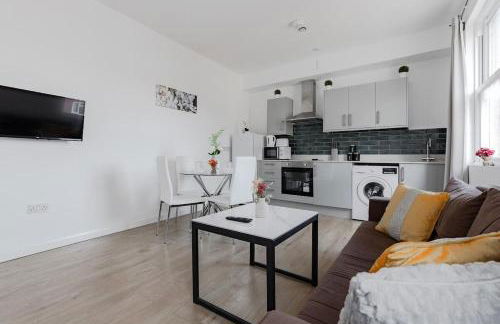 West Ealing Prime Serviced Apartments - Photo 2