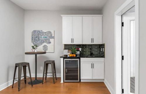 Side-by-Side Homes with Hot Tubs - Sleeps Over 20 Guests - Photo 26