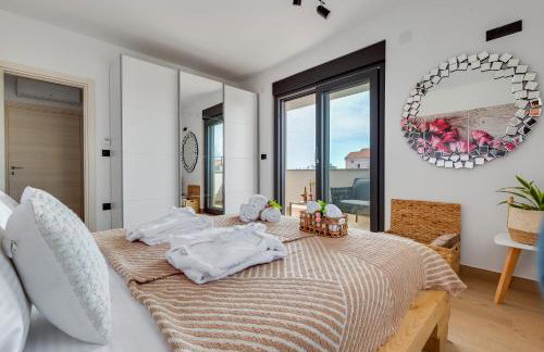 Terra Maiorum -12 person private Villa - heated pool and water massage - Foto 10