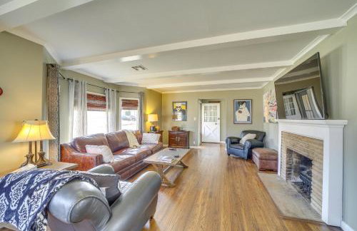 Tulsa Home with Yard 5 Mi to Downtown! - Photo 5