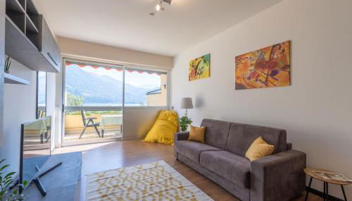 LakeStudio with Private Beach - Photo 2