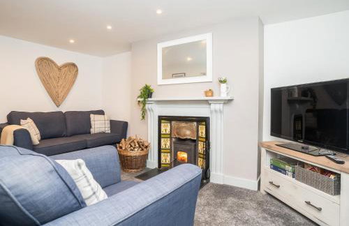 Pencefn Cottage - Photo 10