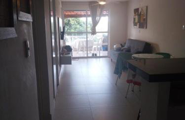 Vista para a lagoa - Enseada Azul, perto da Bacutia e Peracanga - Duas suítes Ar Condicionado - Varanda Gourmet - Lazer Completo, piscinas, quadras, sauna, pescaria, náutica, bar, restaurante, parques - Estacionamento e Portaria 24h - Foto 37