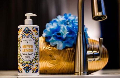 Serene and Spacipus 5BR Home In A Hill Near San Francisco - Foto 27