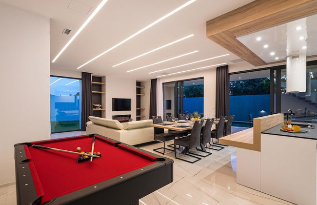 Luxury Villa With Private Indoor and Outdoor Pool - Foto 27