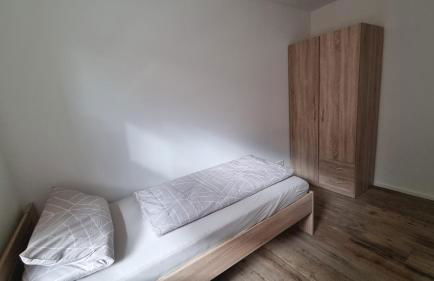 Möblierte 3-Zimmerwohnung in Weißenfels nahe Leuna, Leipzig mit WLAN und Waschmaschine - Foto 5