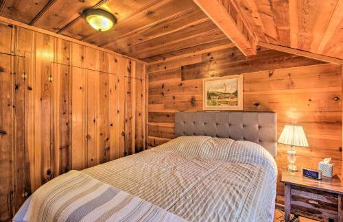 Deck and Grill Pet-Friendly Lakeside Cabin - Foto 19