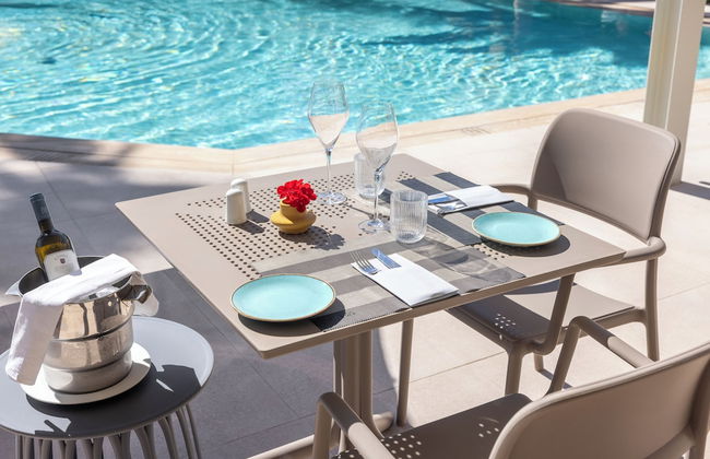 Atlantis Beach Hotel - Photo 23