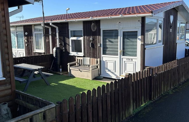 Modern One Bedroom Chalet With Central Heating - Foto 1