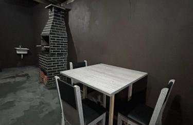 Casa com ar condicionado e churrasqueira próx Praia - Foto 10