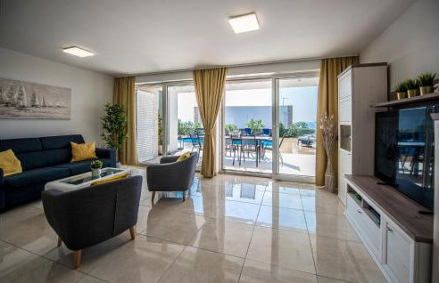 4 Bedroom Gorgeous Home In Novalja - Foto 13