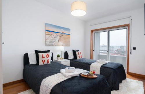 Spacious Escape Near the Beach by Host Wise - Photo 3