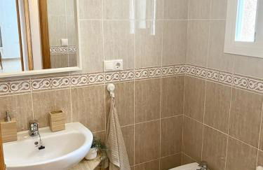 Casa Canarias en Alicante, playa y piscina - Photo 17