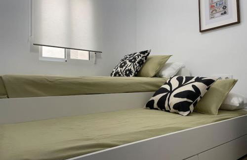 Jordi home 15 minutes to center by train - Foto 30