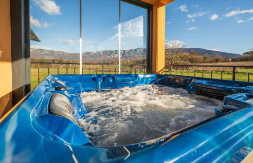 Pet Friendly Apartment In Krsan - Photo 2