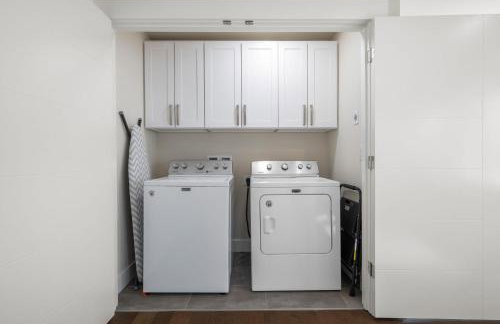 Perch - Modern Seattle Retreat w/ AC, Garage & Decks - Foto 34