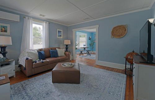 Beautiful Modern Beach House! - Photo 31