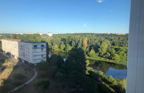 T2 lumineux vue sur Cher, 8mn Gare & centre - Photo 5