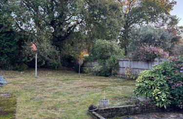 Spacious 3 bed garden & parking - Foto 15