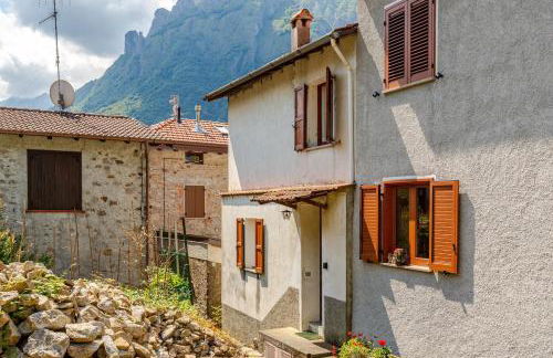 A small house in a fairytale village - Foto 14