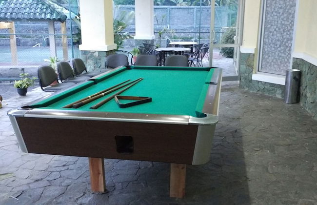 Villa Sabrina Bumi Ciherang - Photo 15