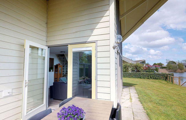 Family Friendly Villa near Center of Kortgene - Photo 32