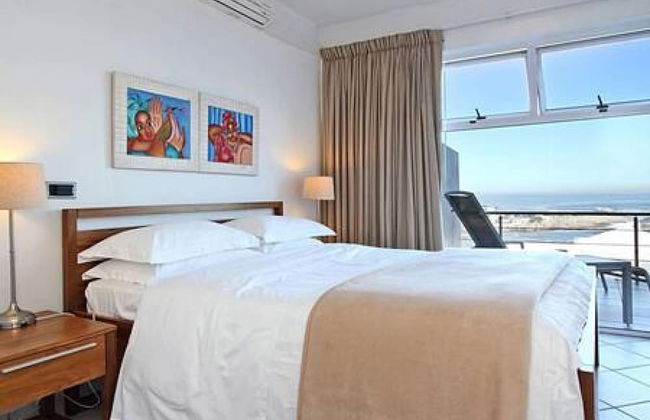 Holiday Apartment w Sea Views Pool CBT Suite - Photo 18