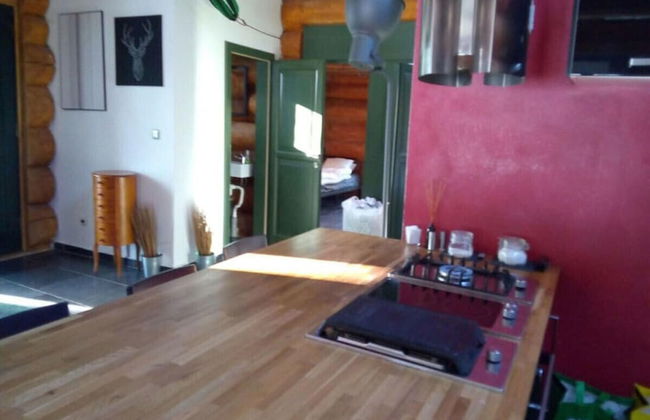 Spacious Holiday Home With Internet - Photo 17