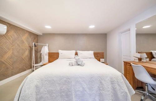 Atalaia SPA 1 Qto c/ Banheira by Achei Camboriú - Foto 19