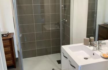 L'Olivier en Baie, T3 de standing avec jardin, vue baie, parking privé - Foto 24